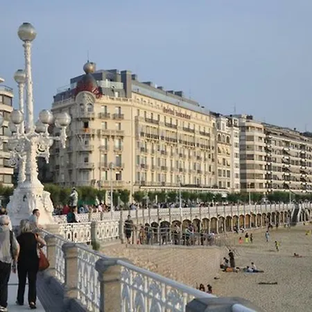 Marina- Centro Y Playa San Sebastian